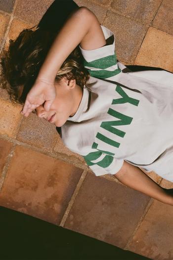 Detské bavlnené tričko Tinycottons STRIPES LOGO TEE béžová farba, s potlačou, SS25-137