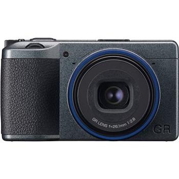 RICOH GR IIIx Urban Edition + GC 11 (27075402881)