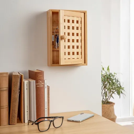 Die moderne Hausfrau Bambusová skříňka na klíče