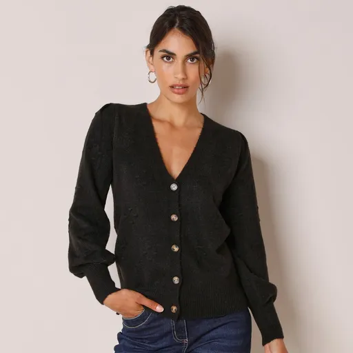 Sveter úpletu so vzorom