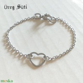 NEMESACÉL Minimál szìvecskés nemesacél karkötő minimál ékszer szív anyák napra