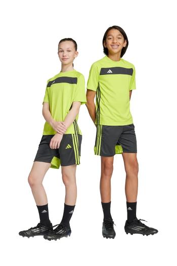 Detské tričko adidas zelená farba, s nášivkou, JW0455