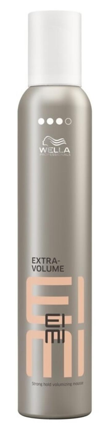 Wella Professionals Tužiaci pena pre objem vlasov so silnou fixáciou EIMI Extra Volume 500 ml