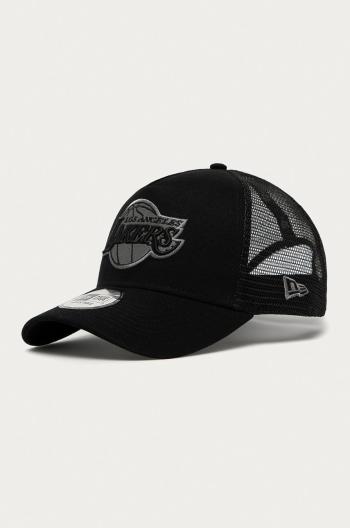 Čiapka New Era 12523911-BLACK, čierna farba, s nášivkou