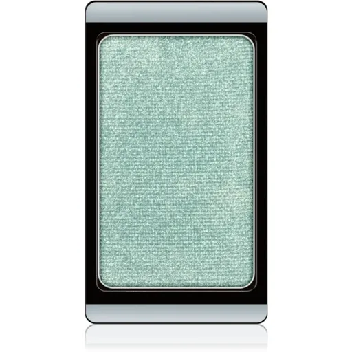 ARTDECO Eyeshadow Pearl očné tiene pre vloženie do paletky s perleťovým leskom odtieň 55 Pearly Mint Green 0,8 g