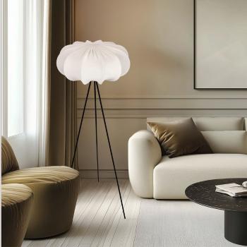 Stojacia lampa CAFEE’ s krémovým tienidlom latte 52 cm – škandinávsky štýl, stojaca lampa E27