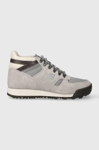 Tenisky New Balance URAINAD šedá farba