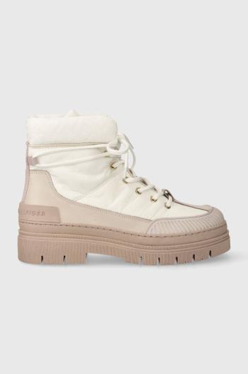 Členkové topánky Tommy Hilfiger TH MONOGRAM OUTDOOR BOOT dámske, biela farba, na plochom podpätku, zateplené, FW0FW07502