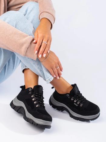 Trendy dámske členkové topánky čierne bez podpätku