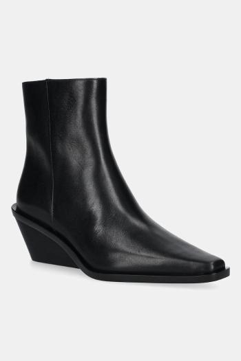 Kožené členkové topánky MICHAEL Michael Kors Nash čierna farba, na plochom podpätku, 40T5NSME5L.001