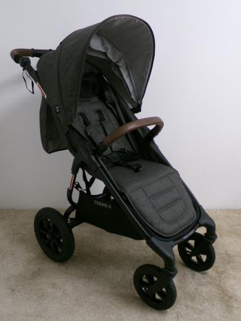 VALCO BABY Kočík športový Sport Trend 4 Black Charcoal