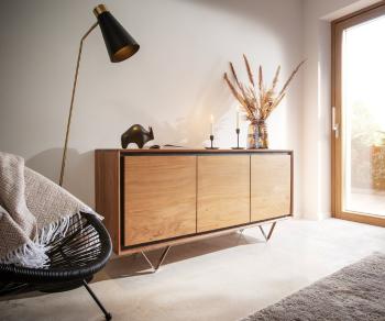 Komoda Stonegrace 145 cm prírodná akácia 3 dvierka podstavec