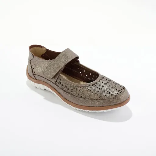 Kožená perforovaná obuv babies