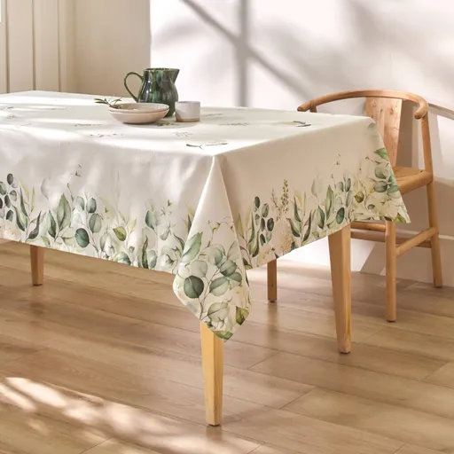 Obrus ​​s úpravou proti škvrnám s rastlinným vzorom