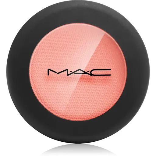 MAC Cosmetics Powder Kiss Soft Matte Eye Shadow očné tiene odtieň Strike a Pose 1.5 g