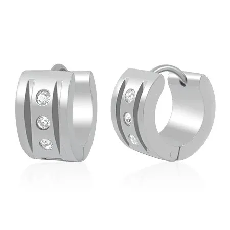 Okrúhle oceľové náušnice, zrkadlový lesk, dva zárezy, číre ligotavé kamienky