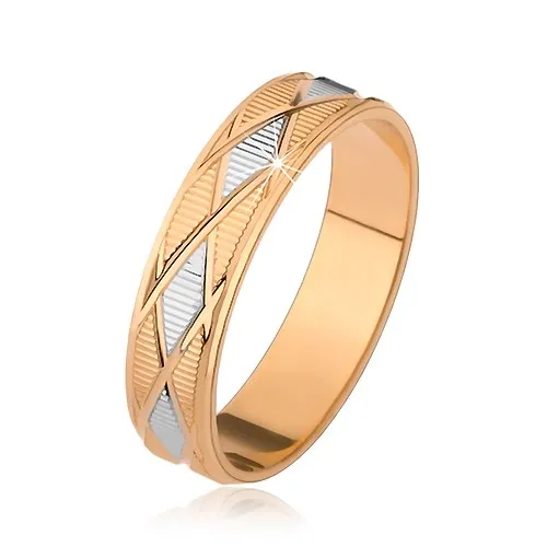 Dvojfarebná obrúčka, vzor kosoštvorcov, gravírované zvislé ryhy - Veľkosť: 52 mm