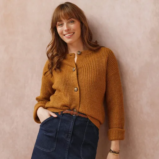 Sveter na zapínanie z hladkého úpletu