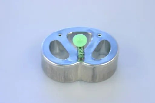 MAKRO - Vykrajovačka praclík s pružinou 7x4,5cm