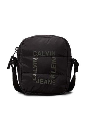 Detská taška Calvin Klein Jeans čierna farba, IU0IU00649