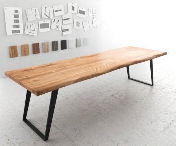 Jedálenský stôl Edge 300x100 XL akácia prírodný kovový uhlový