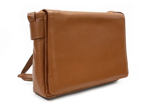 Hnedá kožená klopnová kabelka 213-7320-40