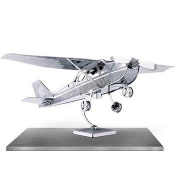 Metal Earth Cessna 172 Skyhawk repülőgép - lézervágott acél makettező szett