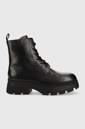 Kožené workery Calvin Klein Jeans Chunky Combat Laceup Boot dámske, čierna farba, na plochom podpätku,