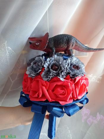 Dínós ballagási csokor 16 cm, többféle