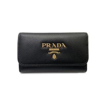 Prada  - 2e3a  Šále/Štóle/Šatky Čierna