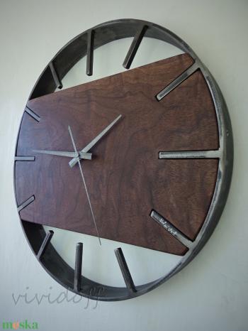 industriál falióra DIO40