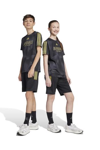 Detské krátke nohavice adidas čierna farba, s nášivkou, nastaviteľný pás JI6184