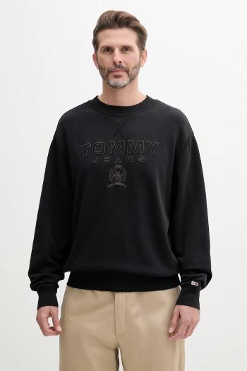 Bavlnená mikina Tommy Jeans pánska, čierna farba, s nášivkou, DM0DM20827