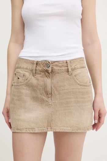 Rifľová sukňa Tommy Jeans béžová farba, mini, rovný strih, DW0DW20134