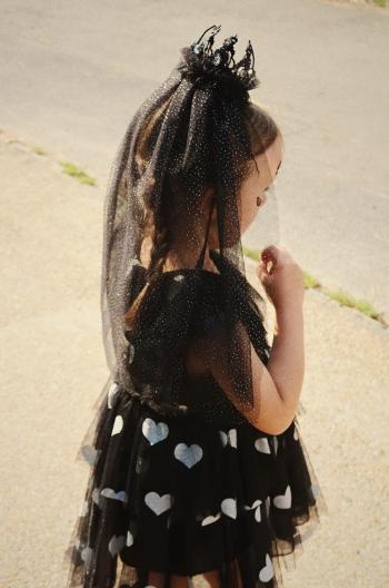 Dievčenské šaty Konges Sløjd HALLOWEEN GLITTER DRESS čierna farba, mini, áčkový strih, KS102179