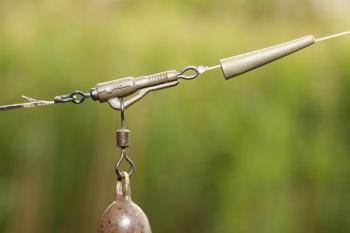 Korda Závěska na olovo s obratlíkem Hybrid Lead Clips 8ks - Gravel,Korda Závěska na olovo s obratlíkem Hybrid Lead Clips 8ks - Gravel
