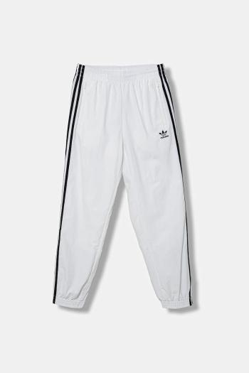 Tepláky adidas Originals Firebird biela farba, s nášivkou, JY1334
