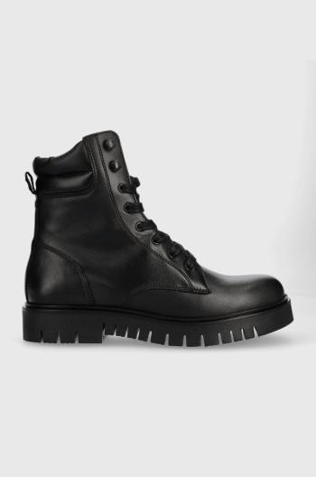 Workery Tommy Jeans TJW LACE UP BOOT dámske, čierna farba, na platforme, EN0EN02314