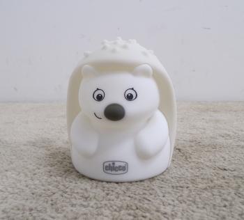 CHICCO Lampička nočné svetlo dobíjateľné, prenosné Sweet Lights - Ježko