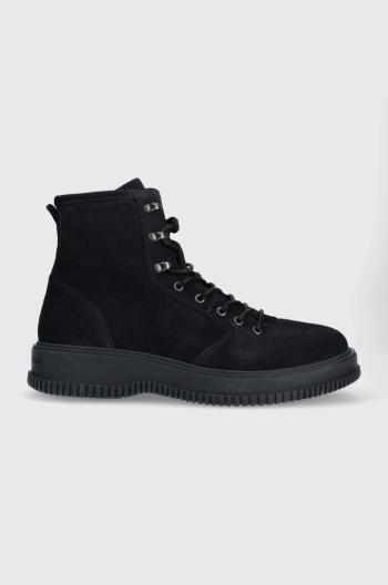 Semišové topánky Tommy Hilfiger TH EVERYDAY CLASS W SUEDE HOOKS pánske, tmavomodrá farba, FM0FM04762