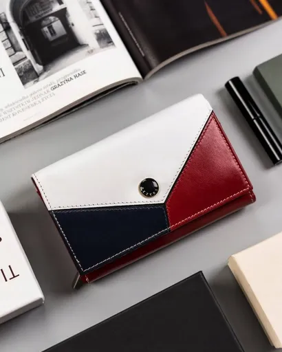 Dámska stredná peňaženka z prírodnej kože - Peterson