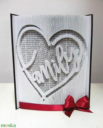 Szívben Family felirat