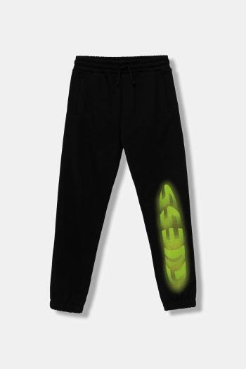 Detské bavlnené tepláky Guess čierna farba, s potlačou, L5YQ11 KAD74