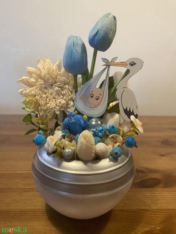 Disney  szörny RT. babaváró asztal disz