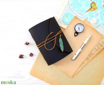 ' INDIANA ' Műbőr Napló A6