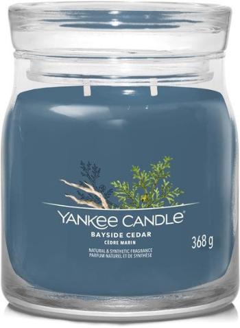 Gyertya YANKEE CANDLE Signature 2 kanóc Bayside Cedar 368 g