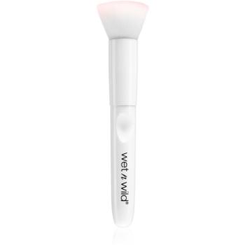 Wet n Wild Brush štetec na aplikáciu tekutých a púdrových produktov 1 ks