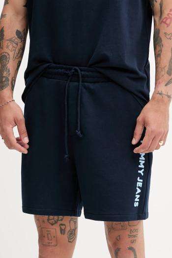 Bavlnené šortky Tommy Jeans tmavomodrá farba, DM0DM21781