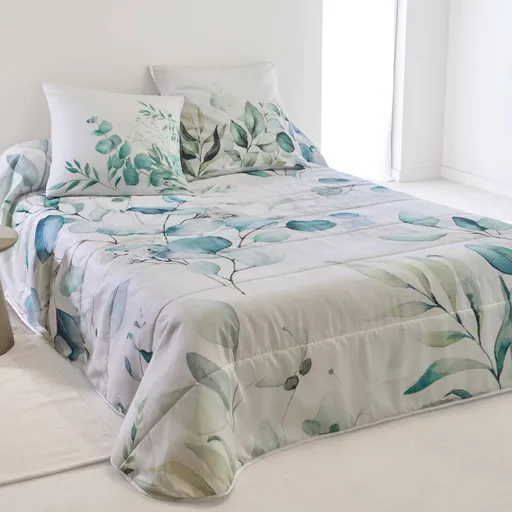 Prešívaná prikrývka na posteľ Elyse s potlačou kvetín