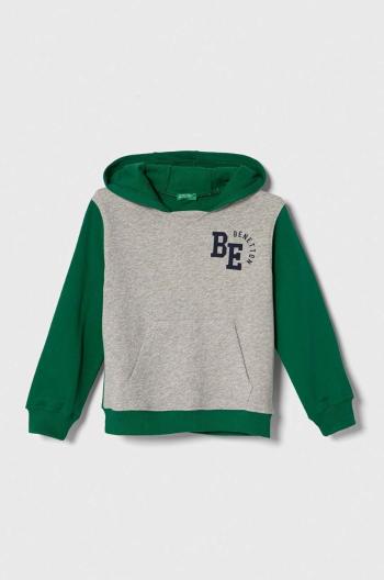 Detská bavlnená mikina United Colors of Benetton s kapucňou, vzorovaná